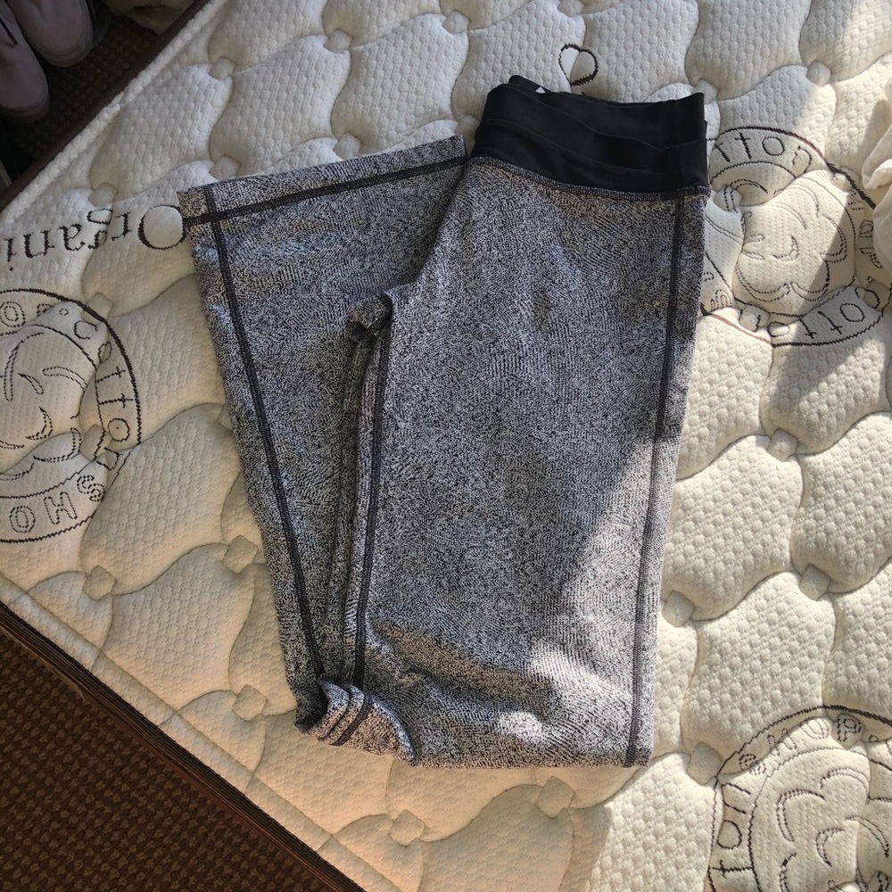 Lululemon straight to flare pants